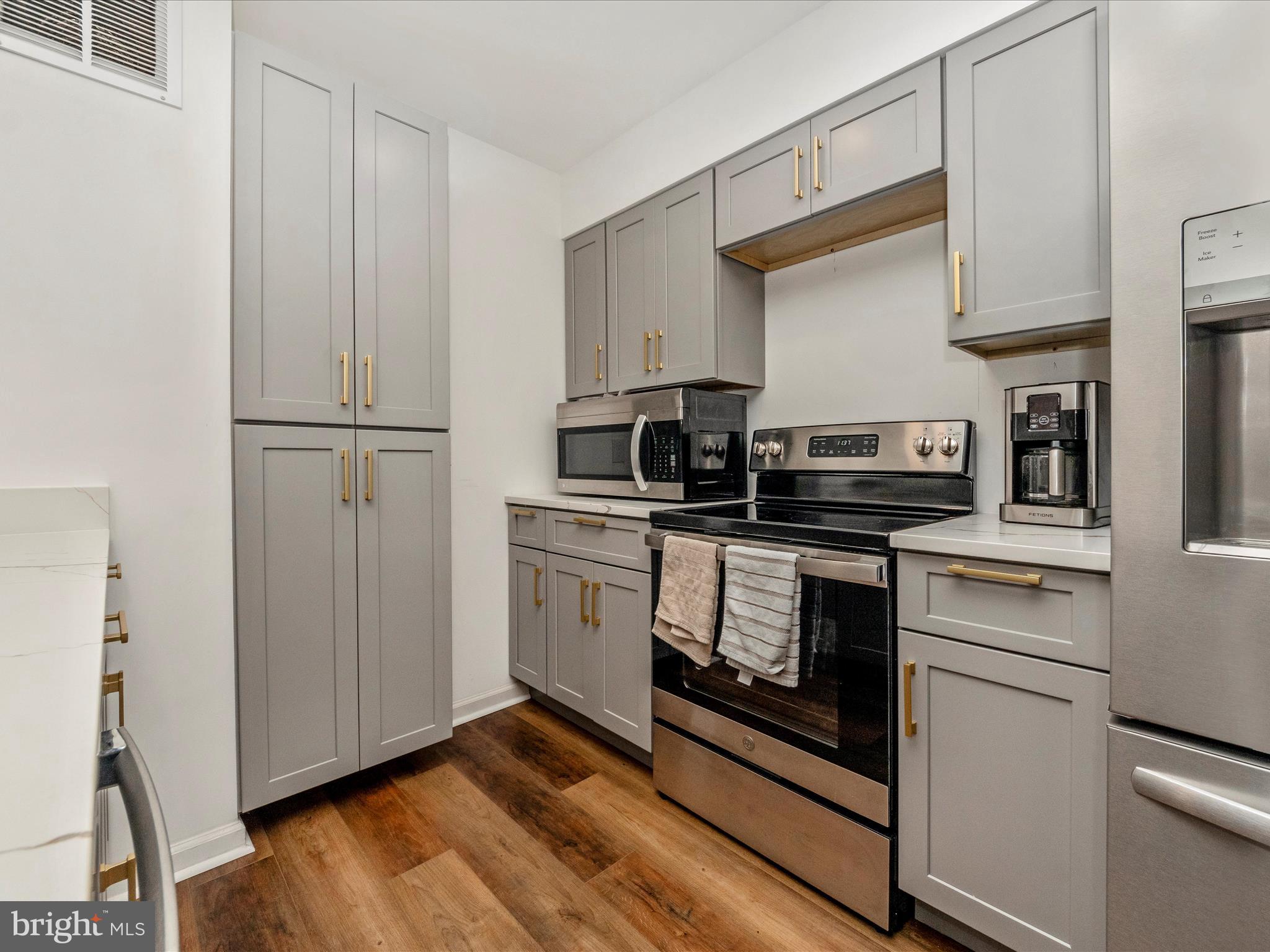 KINGS HEIGHTS - Residential