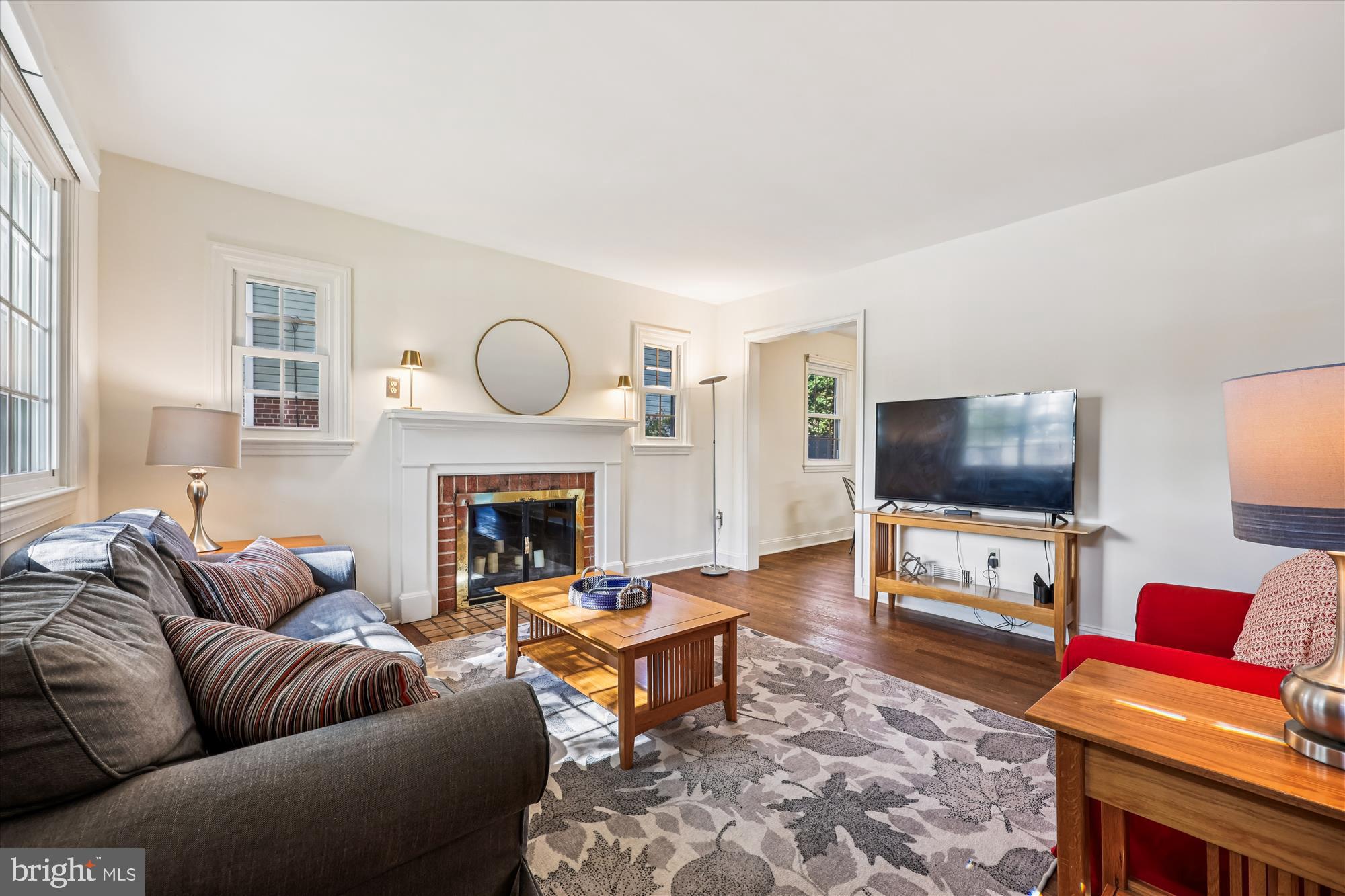 CHESTNUT RIDGE MANOR - Residential