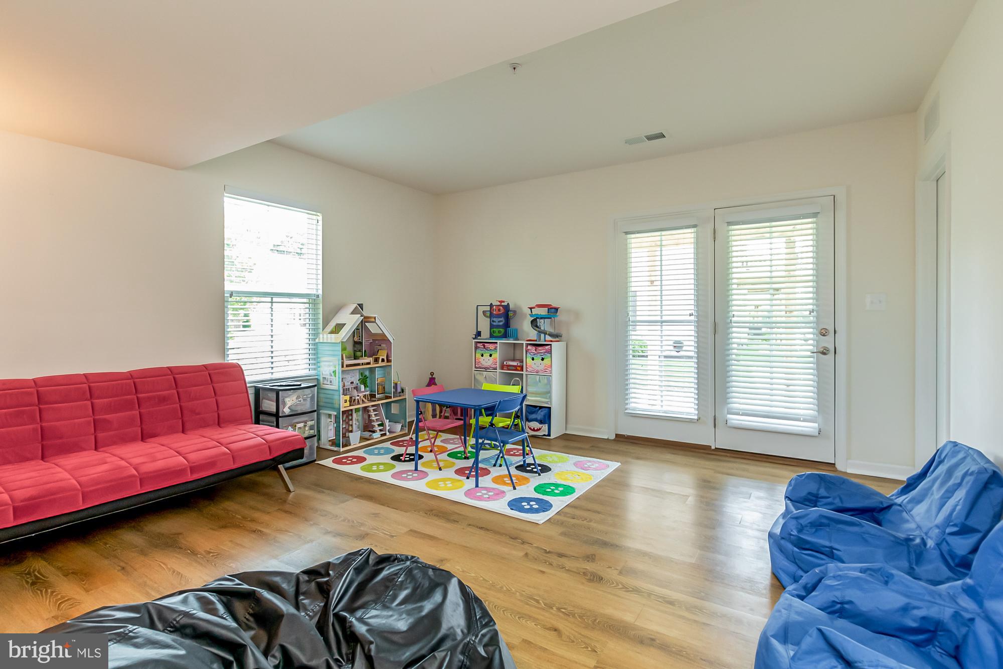 MAGNESS MILL - Residential