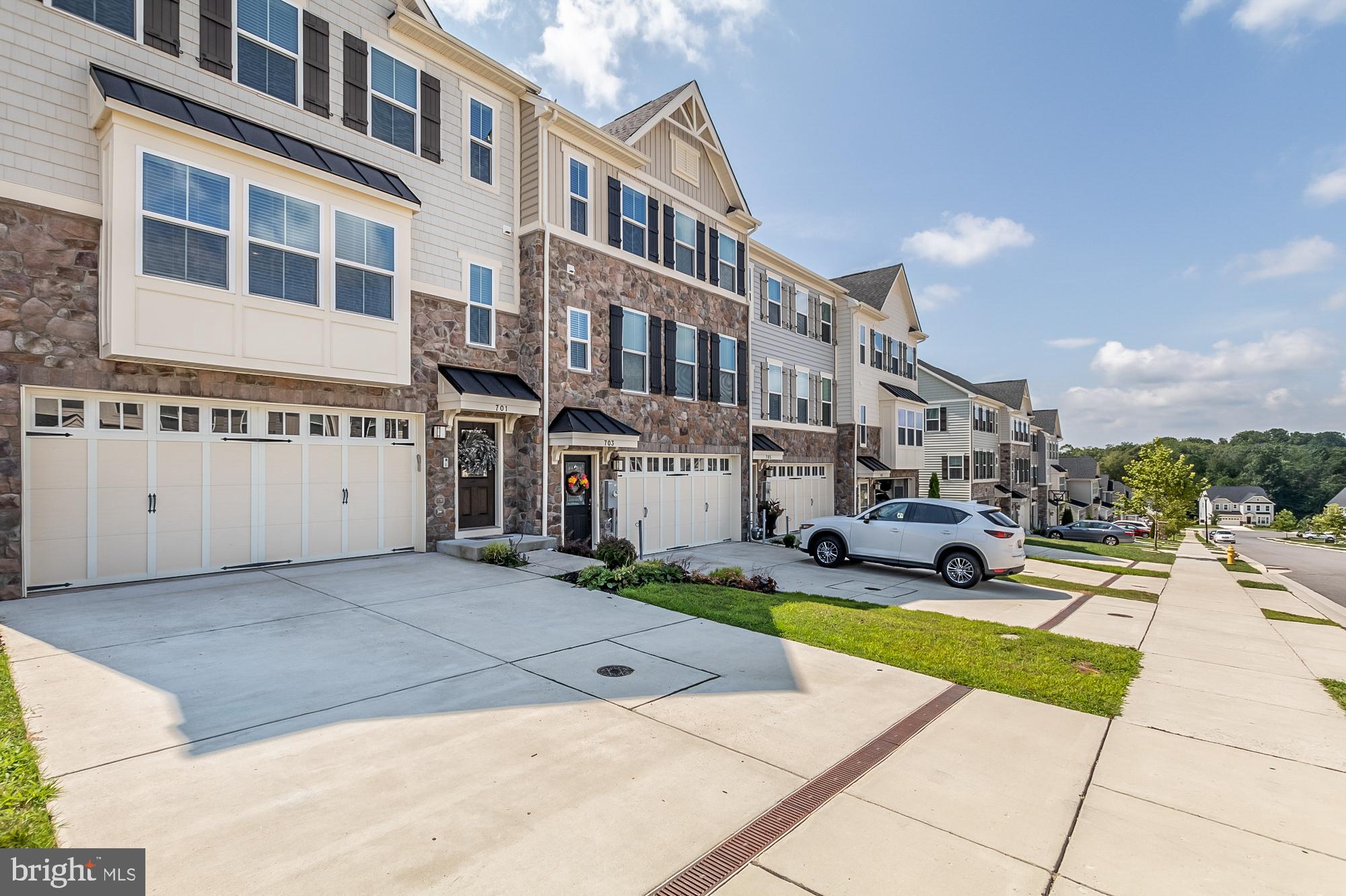 MAGNESS MILL - Residential