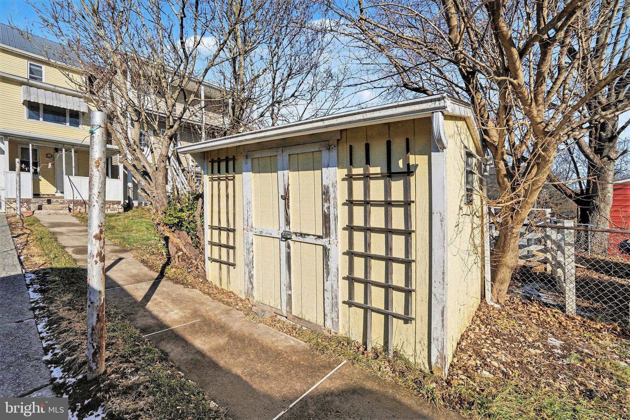 TOWER CITY - Residential