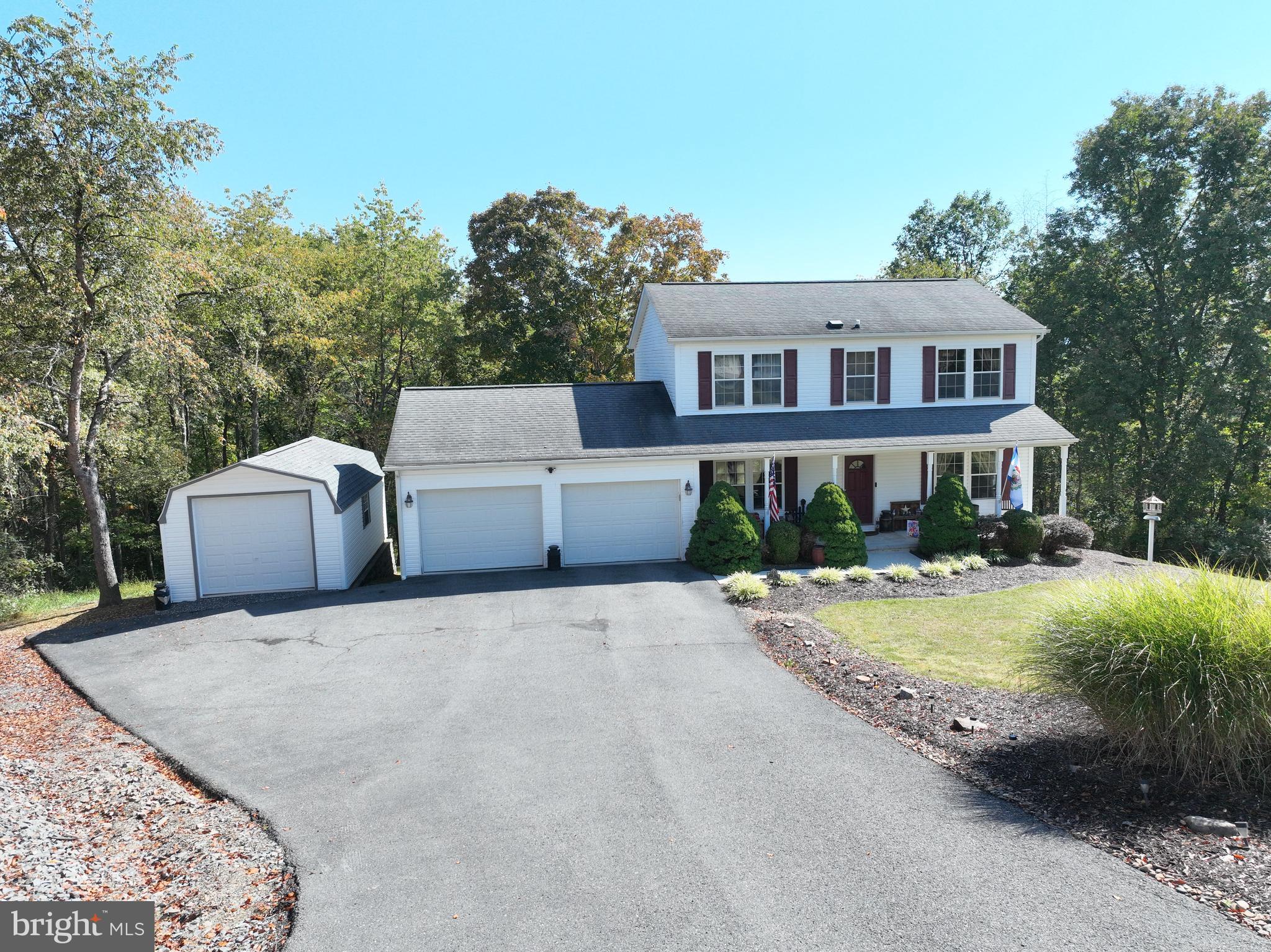 WINDOVER HILLS - Residential