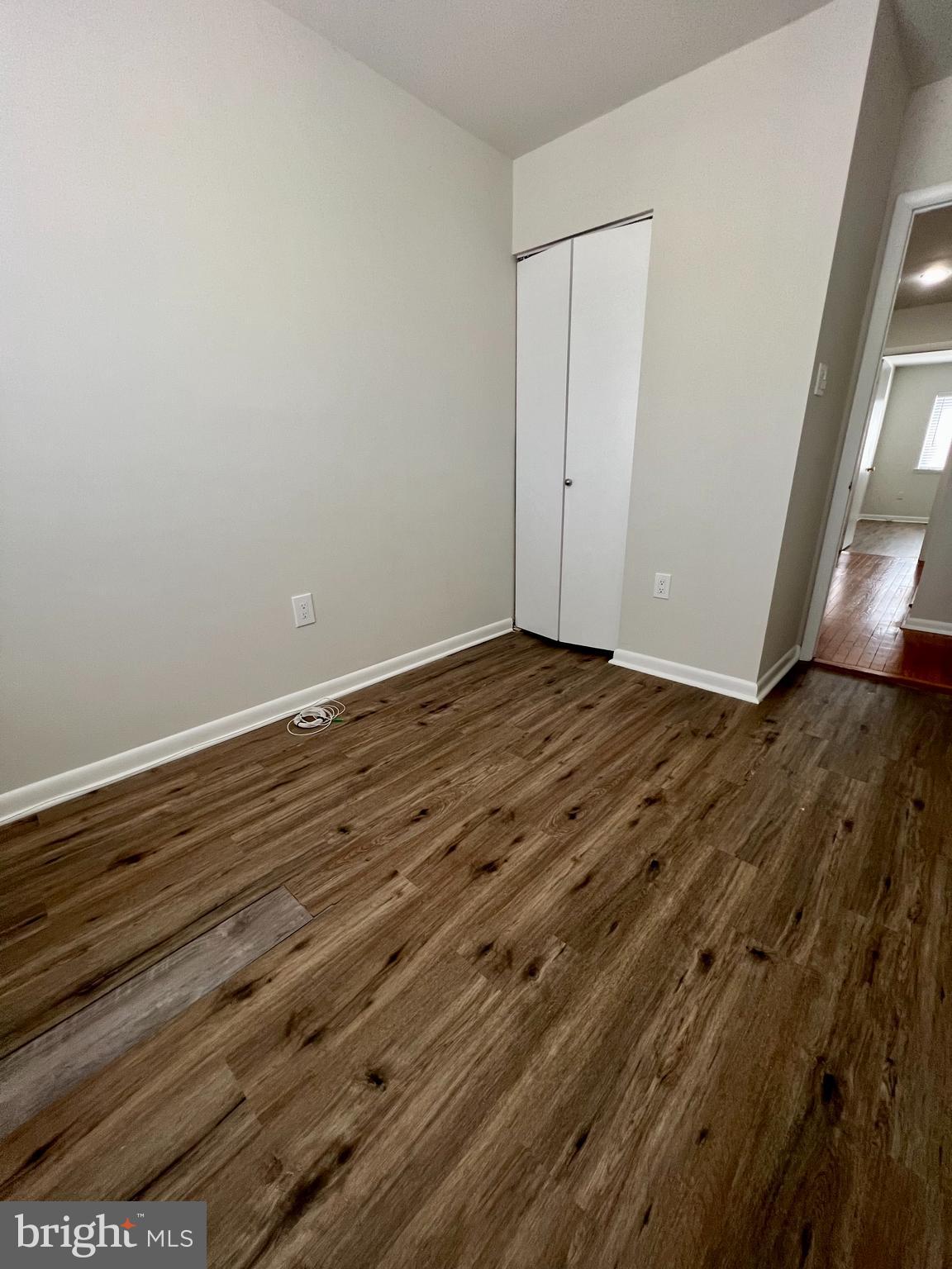 LOGAN SQUARE - Residential Lease