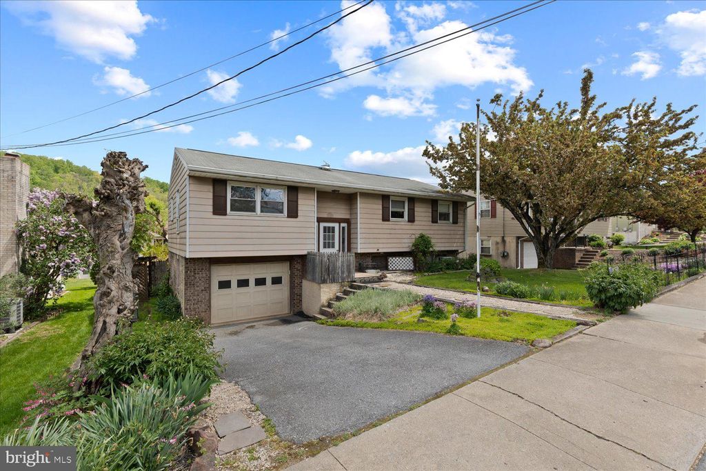 Photo of 336 E Fulton Street, Ephrata, PA 17522 (MLS # PALA2050286)