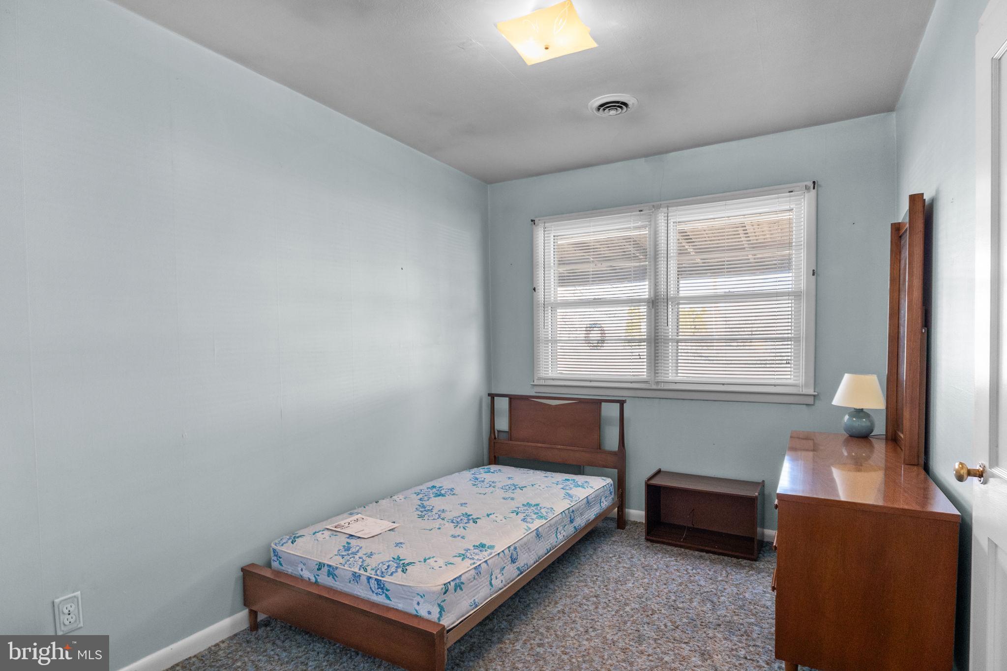 NOTTINGHAM VIL - Residential