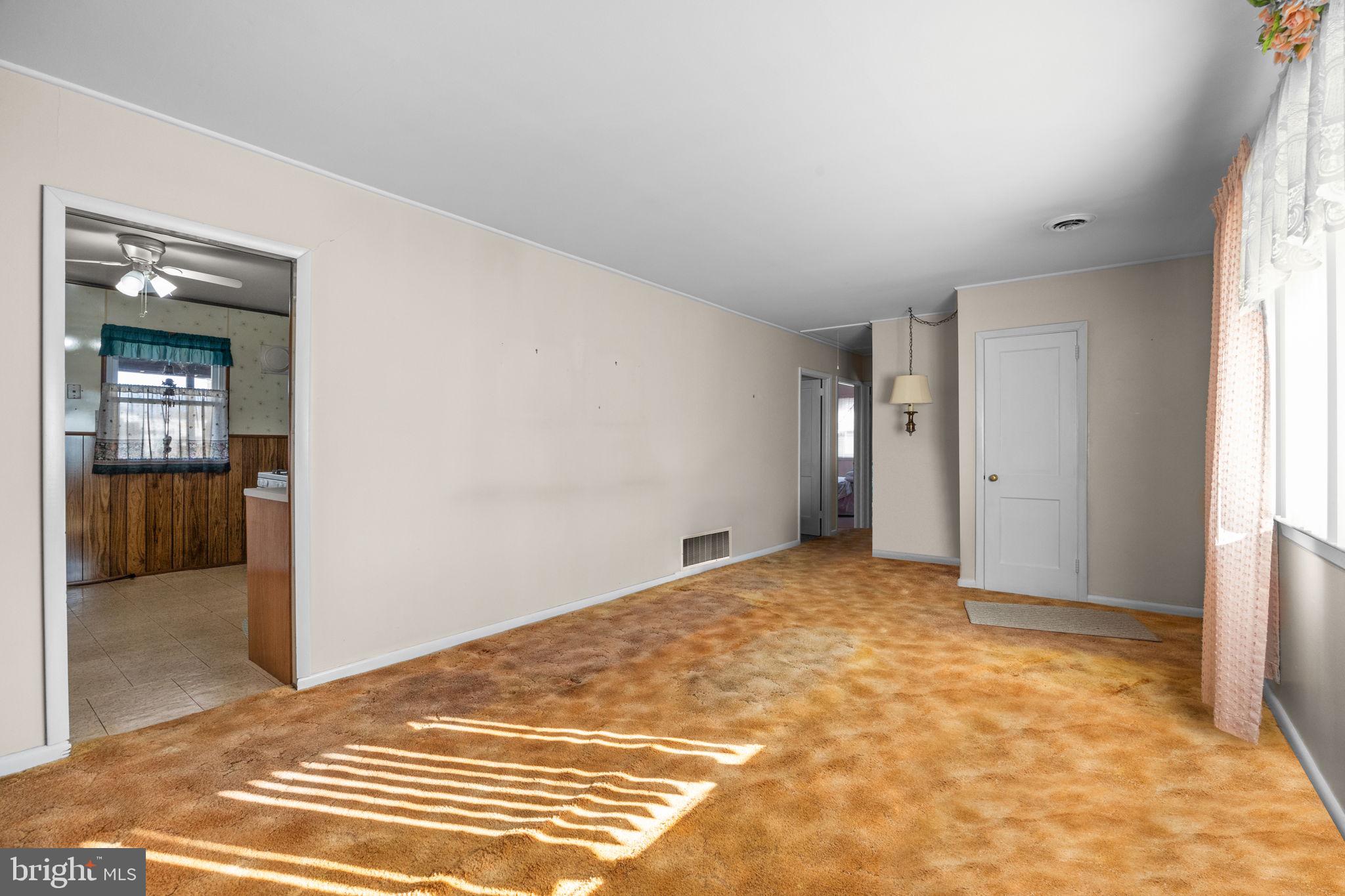 NOTTINGHAM VIL - Residential