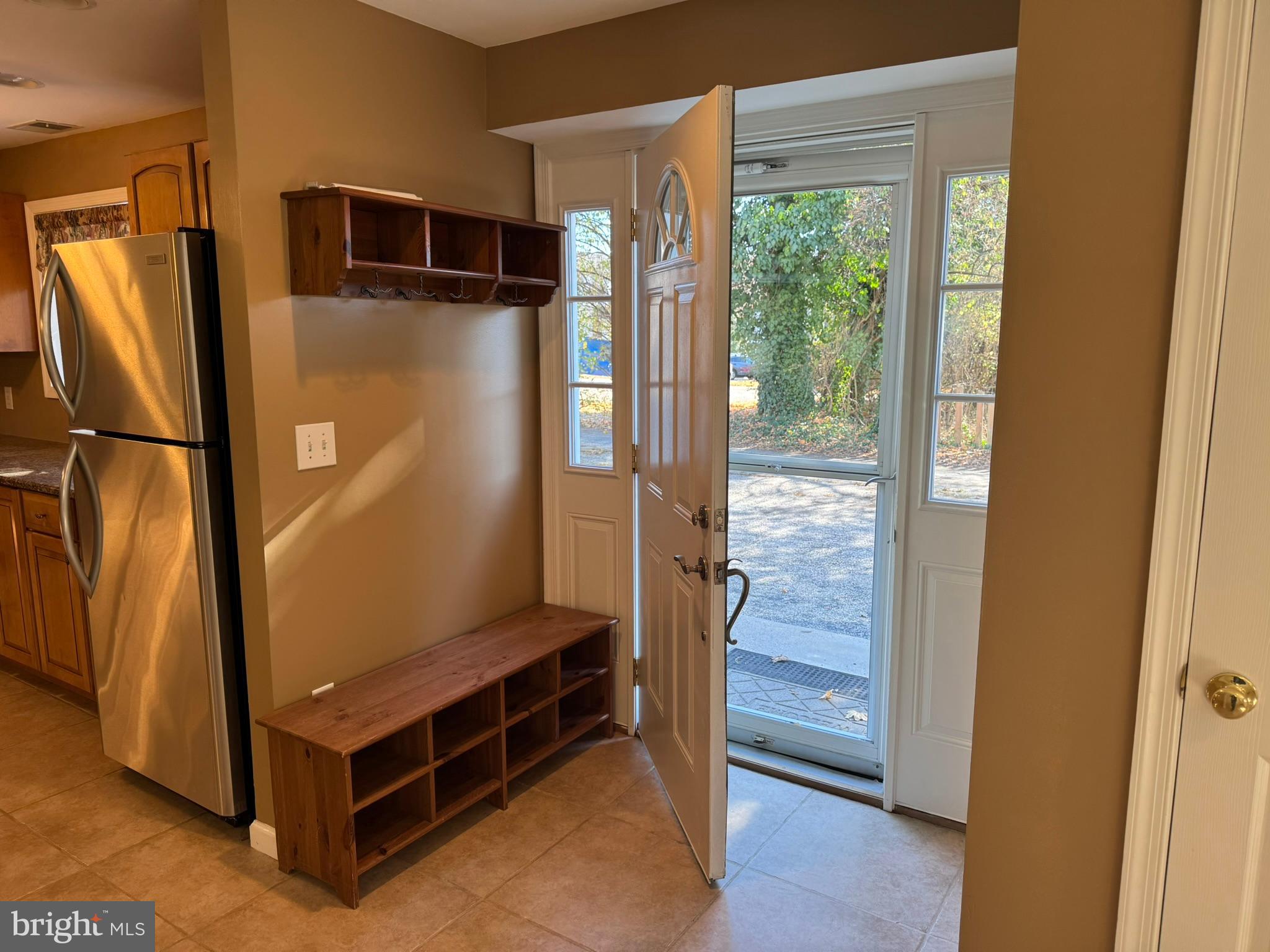 ERDENHEIM - Residential Lease