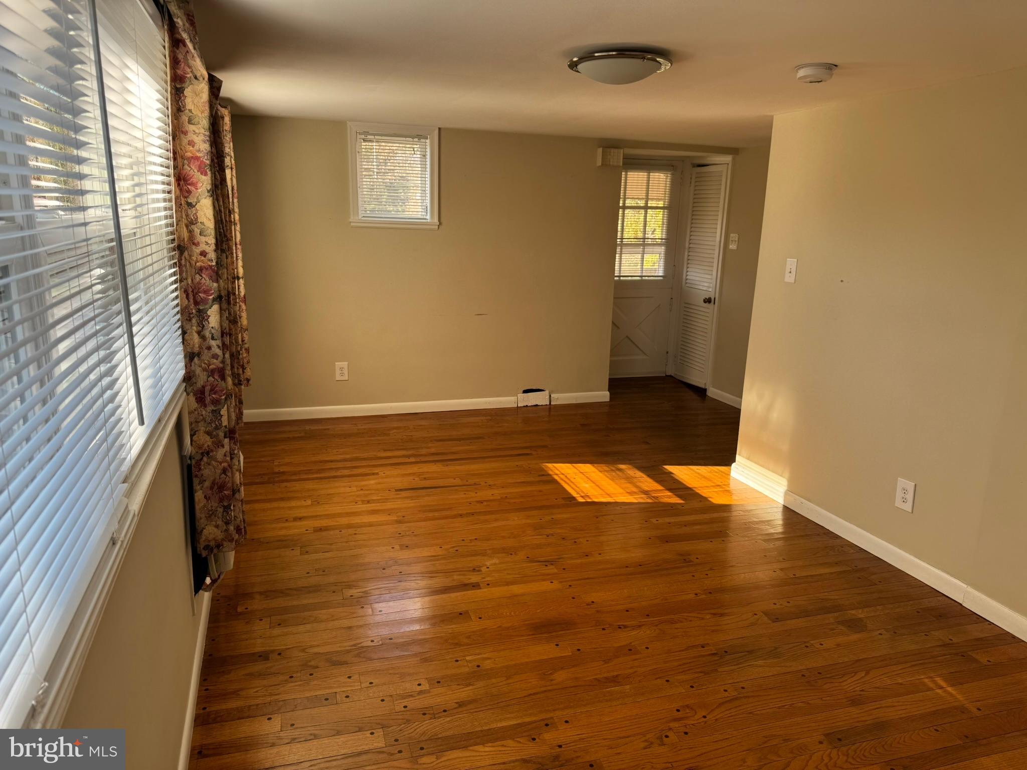 ERDENHEIM - Residential Lease