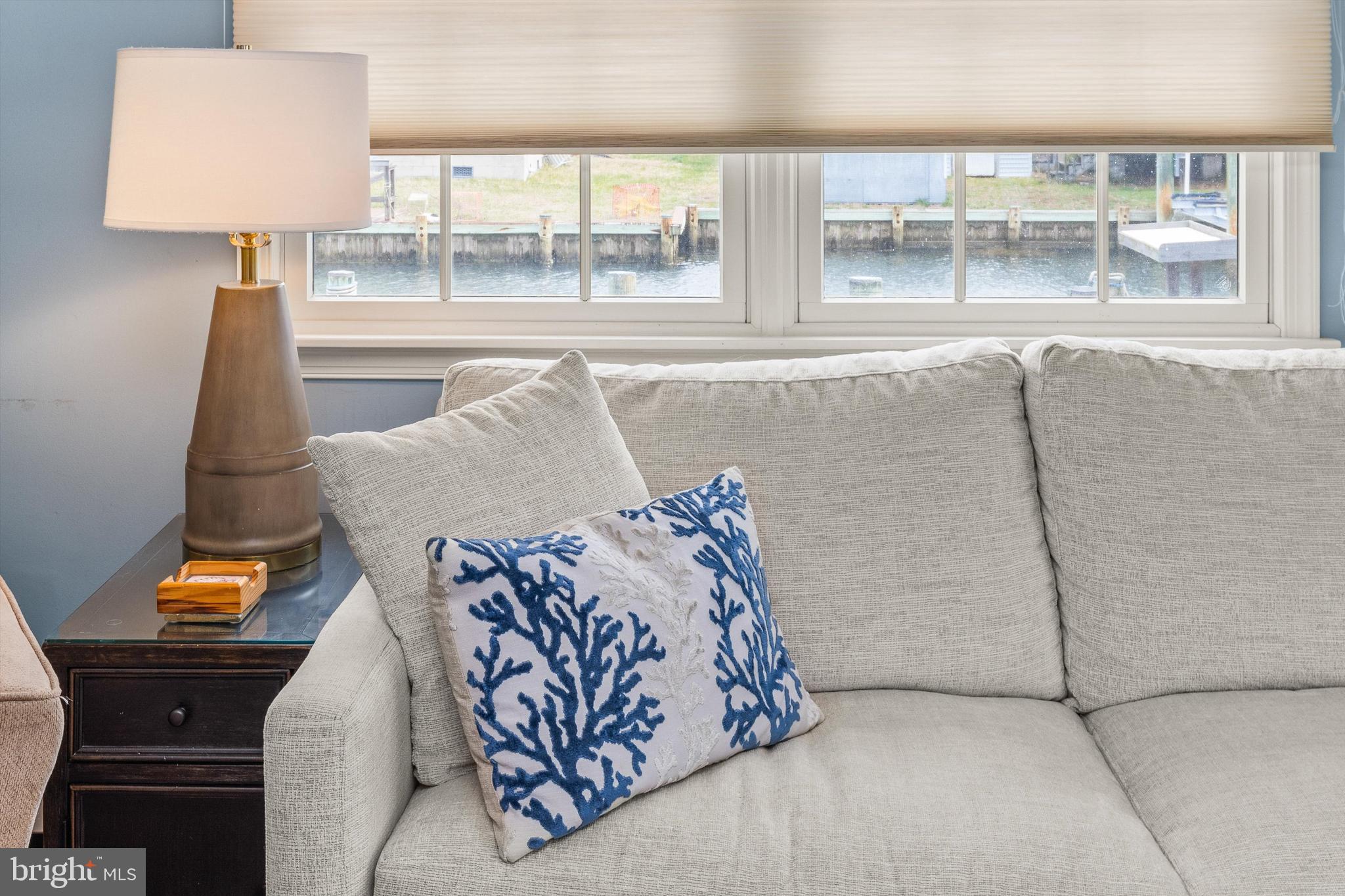 CAPE ISLE OF WIGHT - Residential