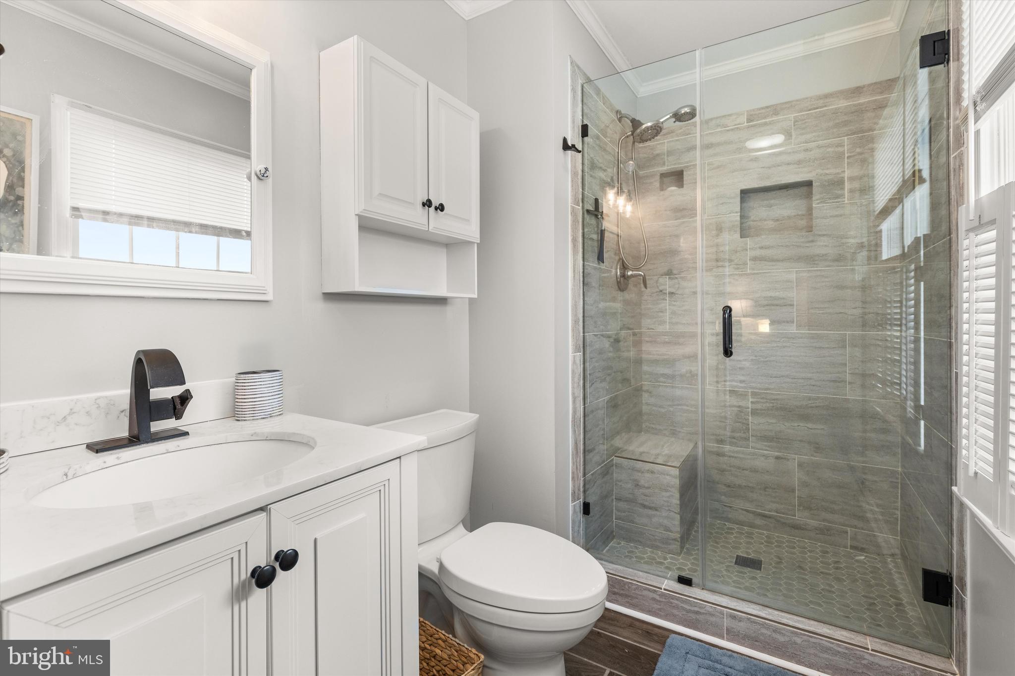 CAPE ISLE OF WIGHT - Residential