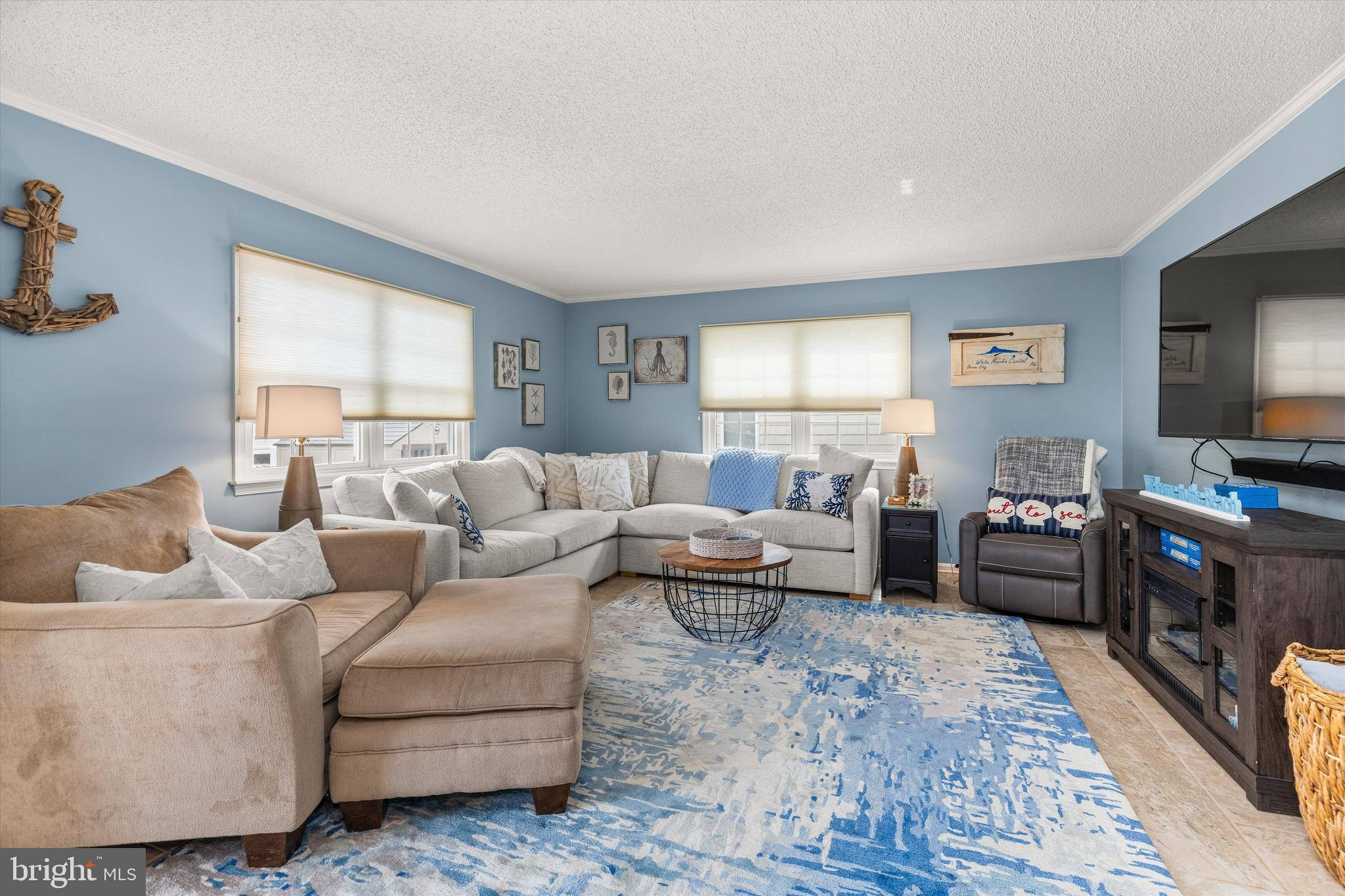 CAPE ISLE OF WIGHT - Residential