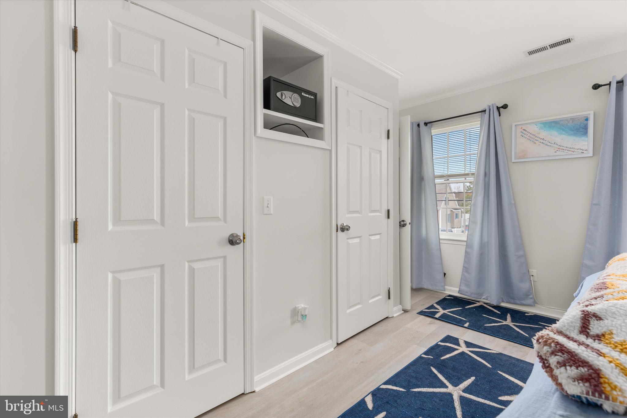 CAPE ISLE OF WIGHT - Residential