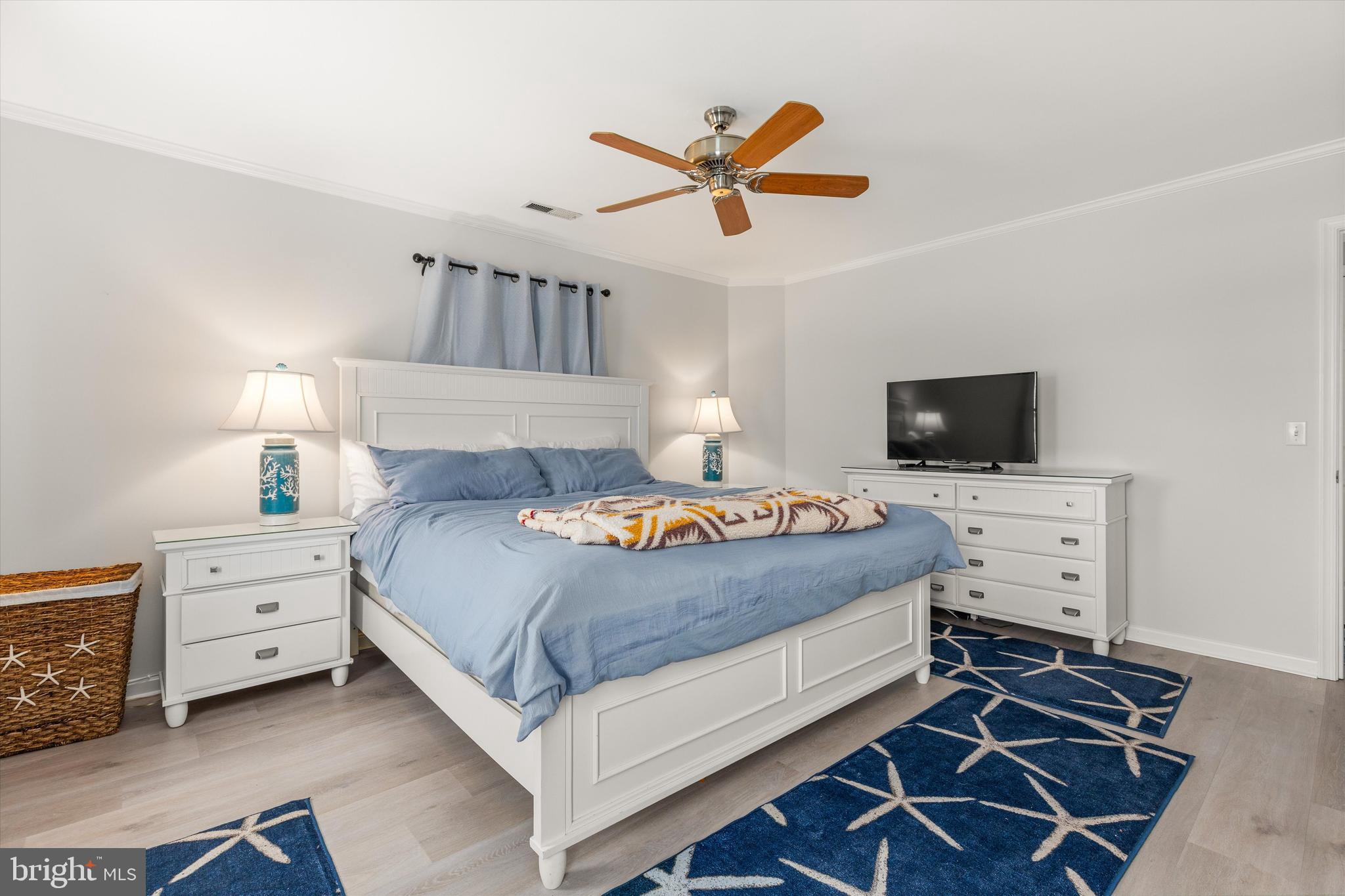 CAPE ISLE OF WIGHT - Residential