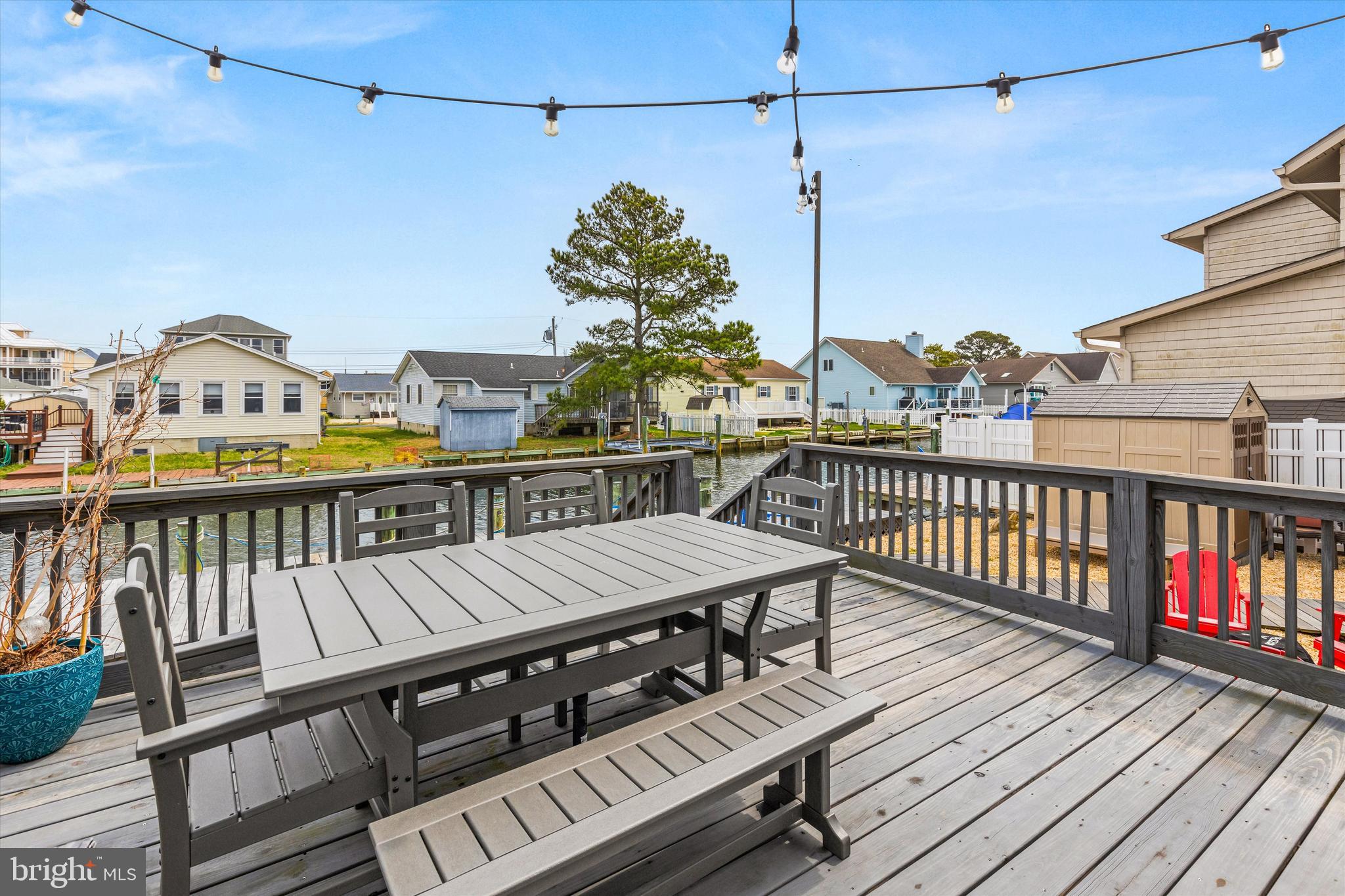 CAPE ISLE OF WIGHT - Residential