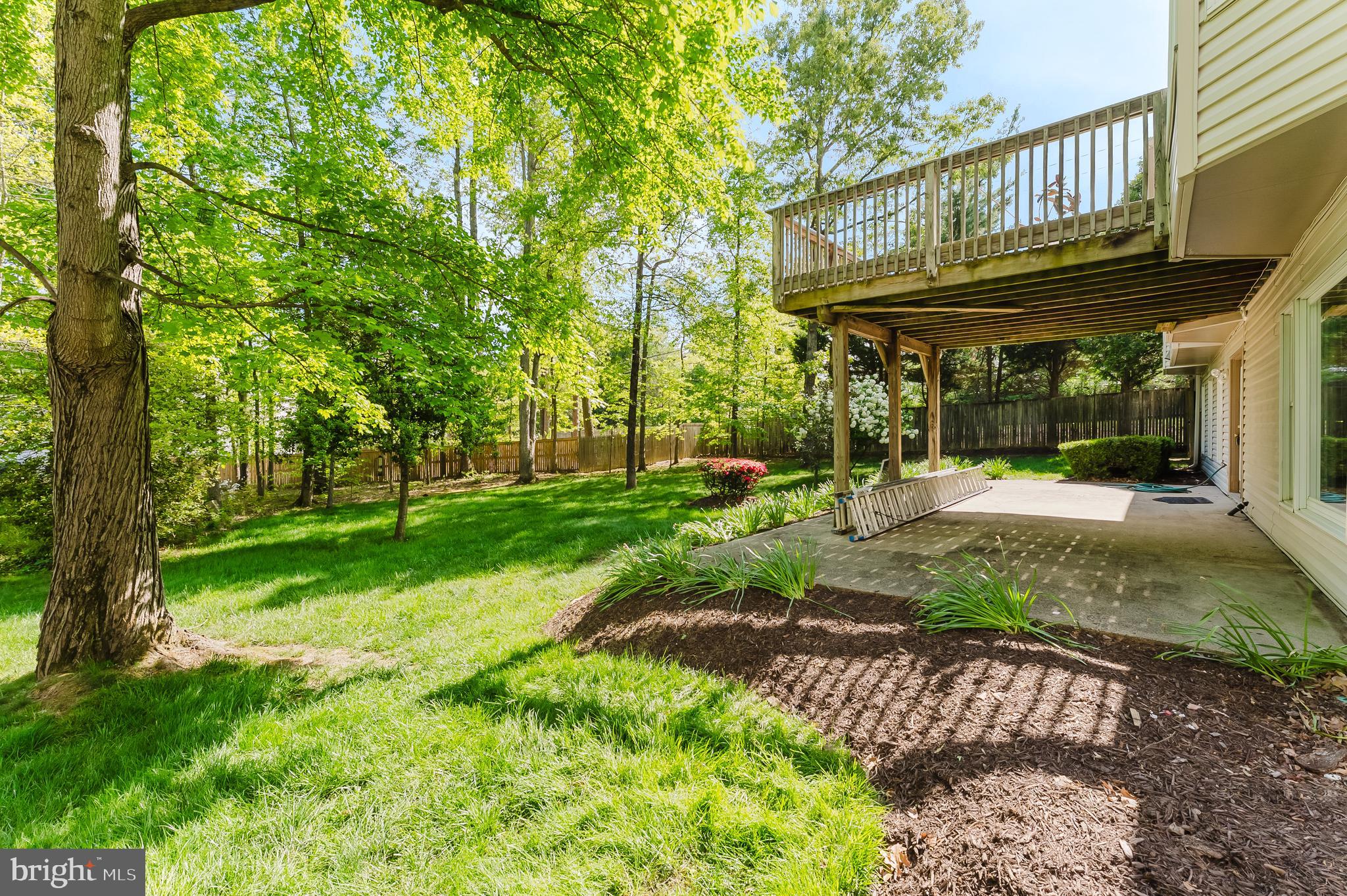 WOODED GLEN - Residential