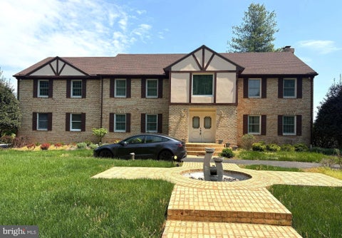 Homes For Sale - 11706 Farside Road<br/> ELLICOTT CITY, MD 21042