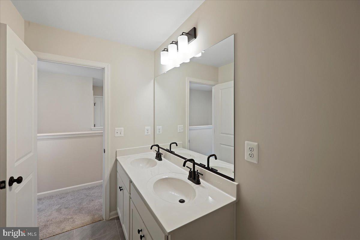 DILLON FARM - Residential