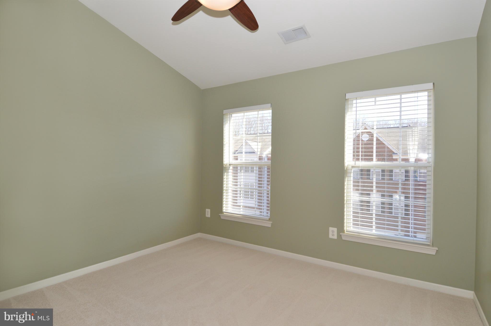 KINGSTOWNE - Residential