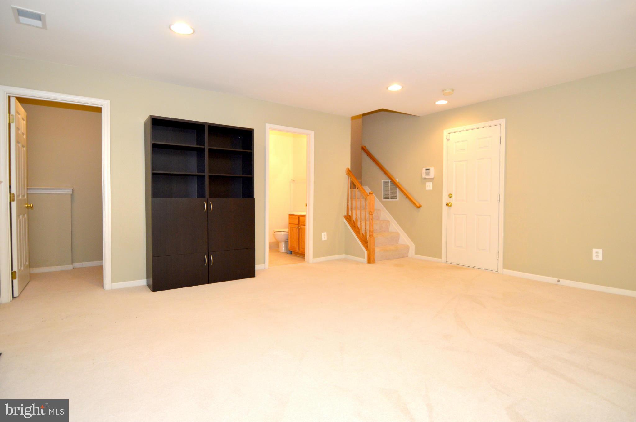 KINGSTOWNE - Residential