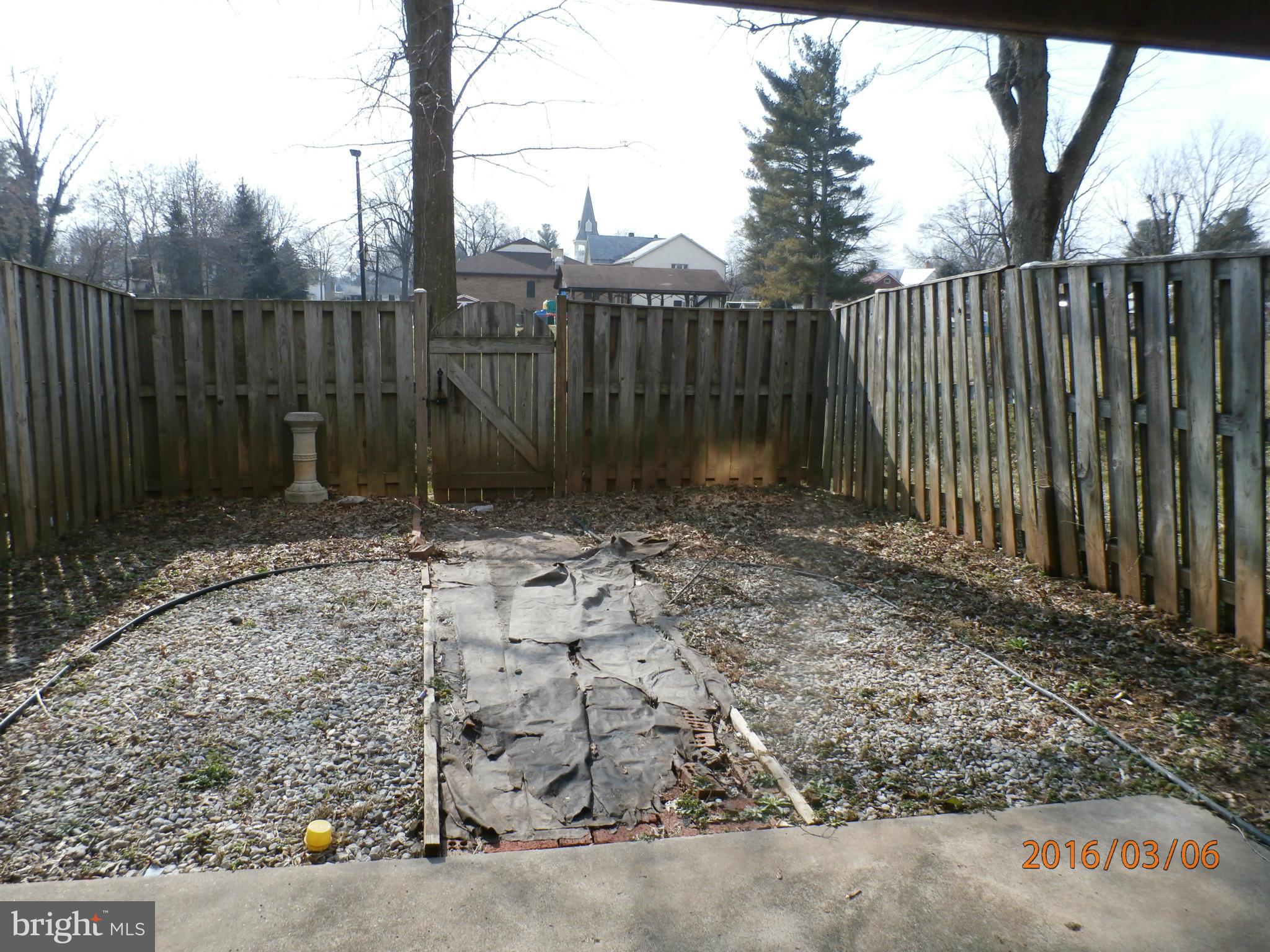 COLONY VILLAGE - Residential