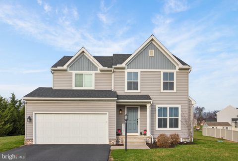 Homes For Sale - 52 Holly Court<br/> EAST BERLIN, PA 17316