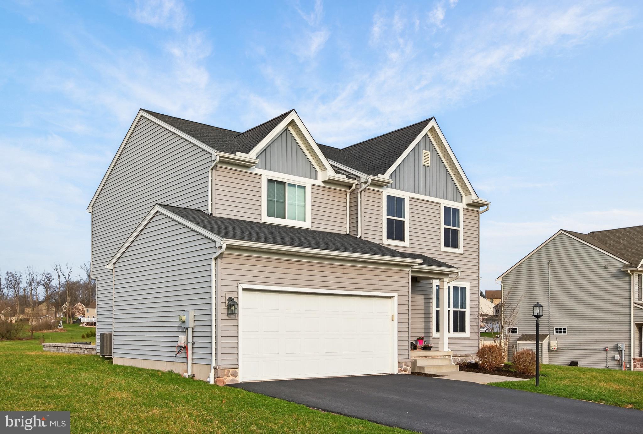 HAMPTON HEIGHTS - Residential