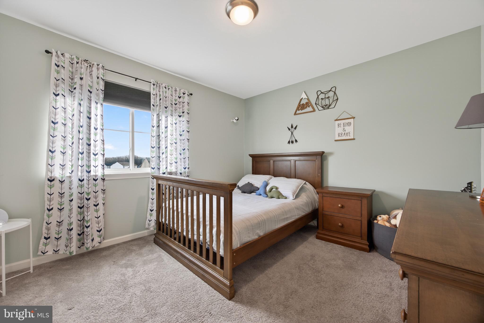 HAMPTON HEIGHTS - Residential