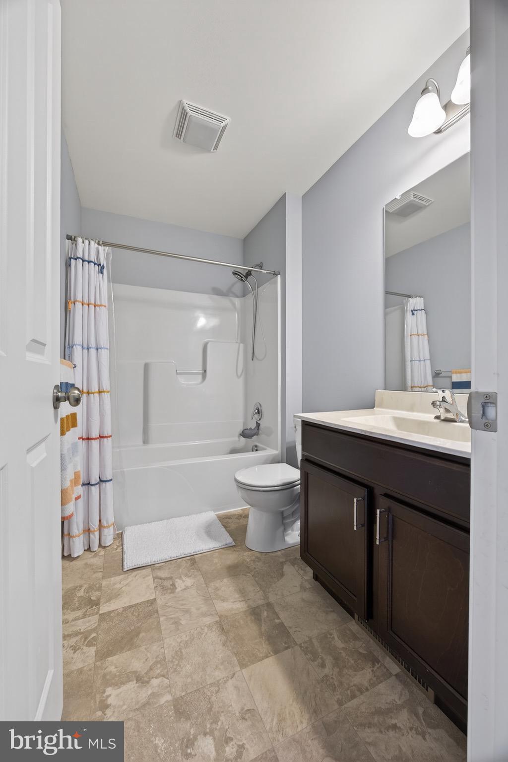 HAMPTON HEIGHTS - Residential