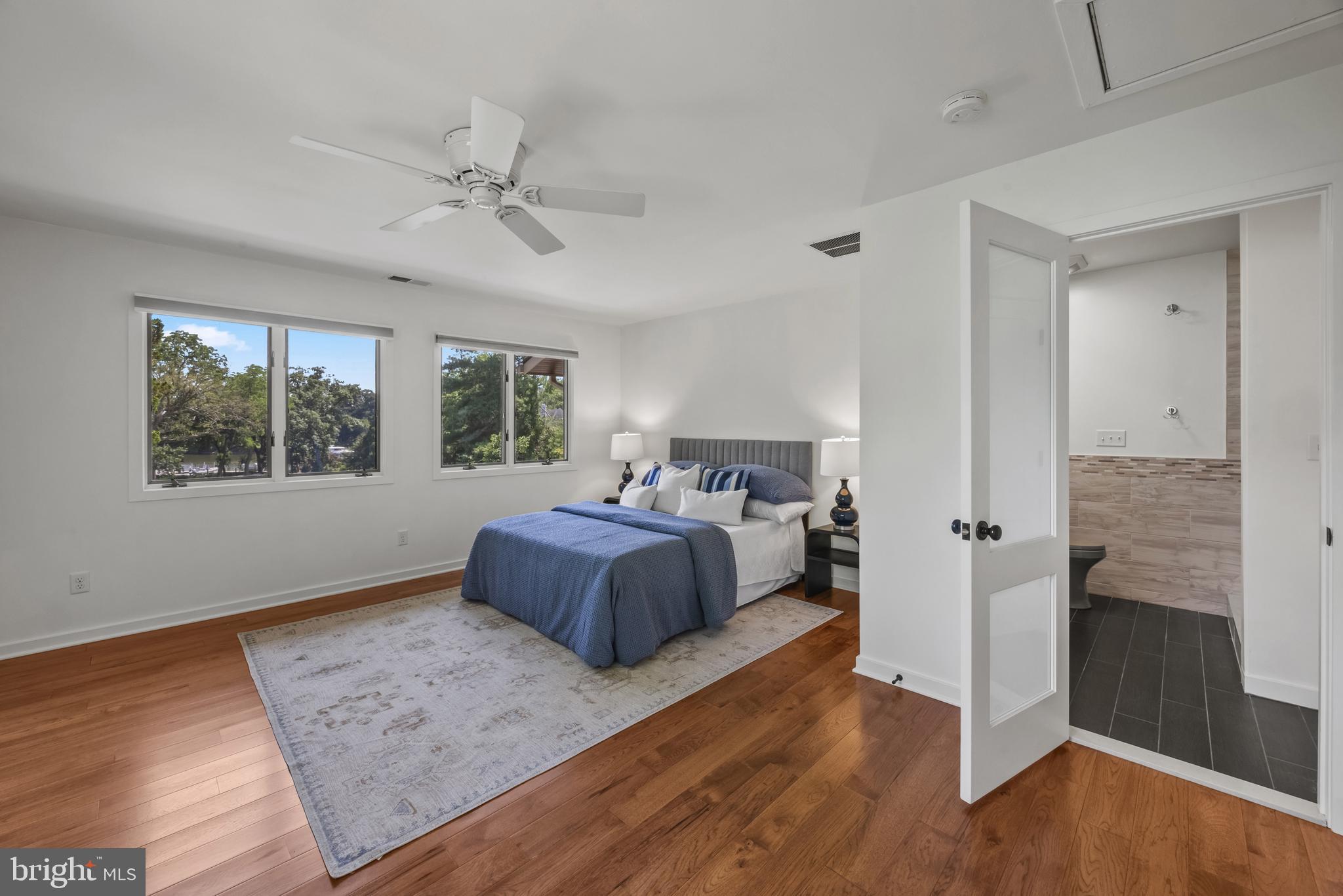 CRAB CREEK - Residential