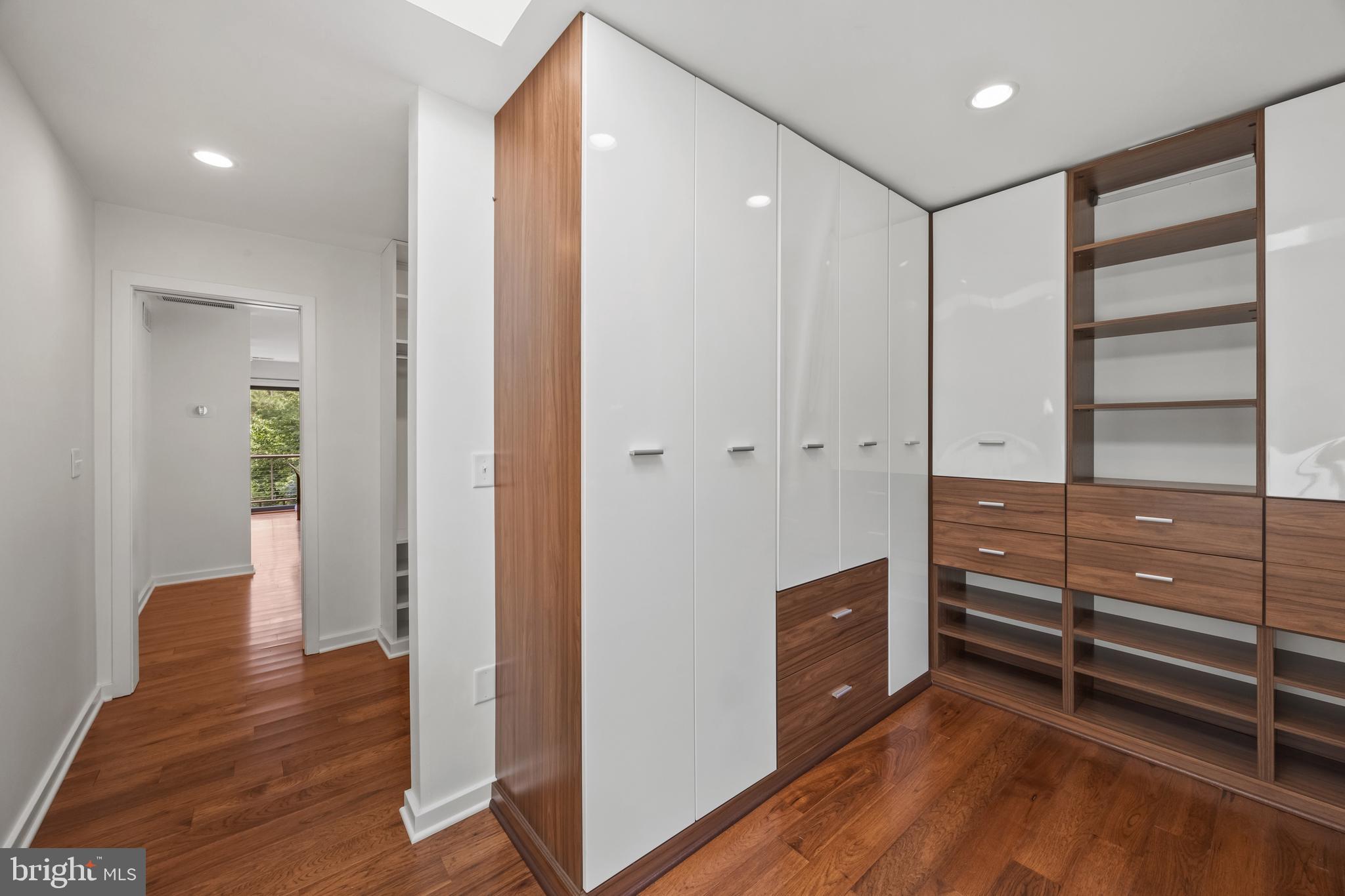 CRAB CREEK - Residential