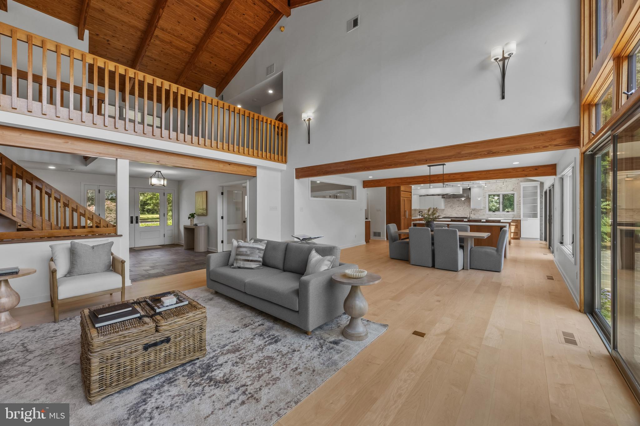 CRAB CREEK - Residential