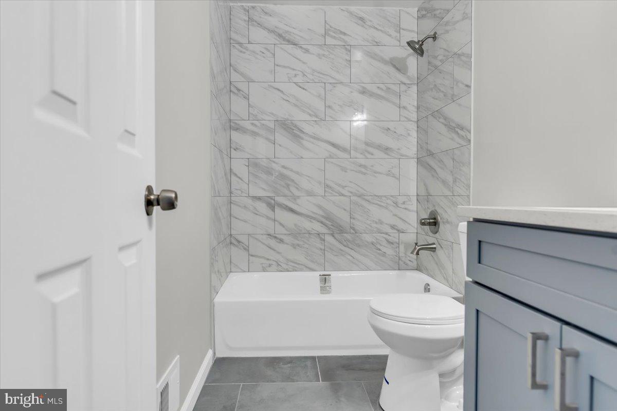 HOLLAWAY ESTATES - Residential