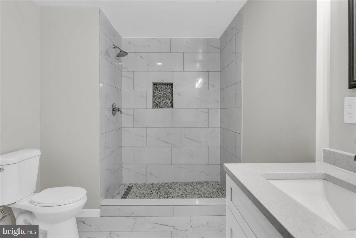 HOLLAWAY ESTATES - Residential