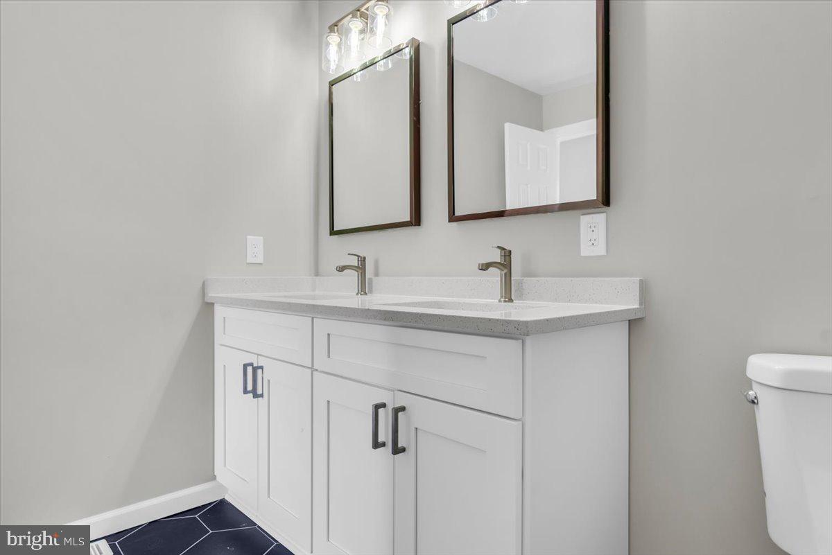 HOLLAWAY ESTATES - Residential