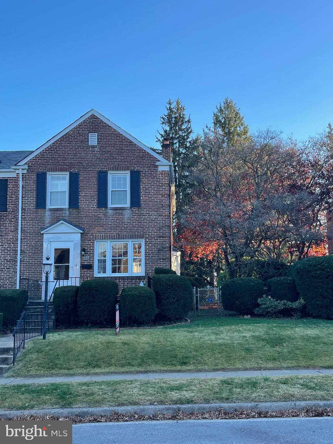345 OLD TRAIL ROAD