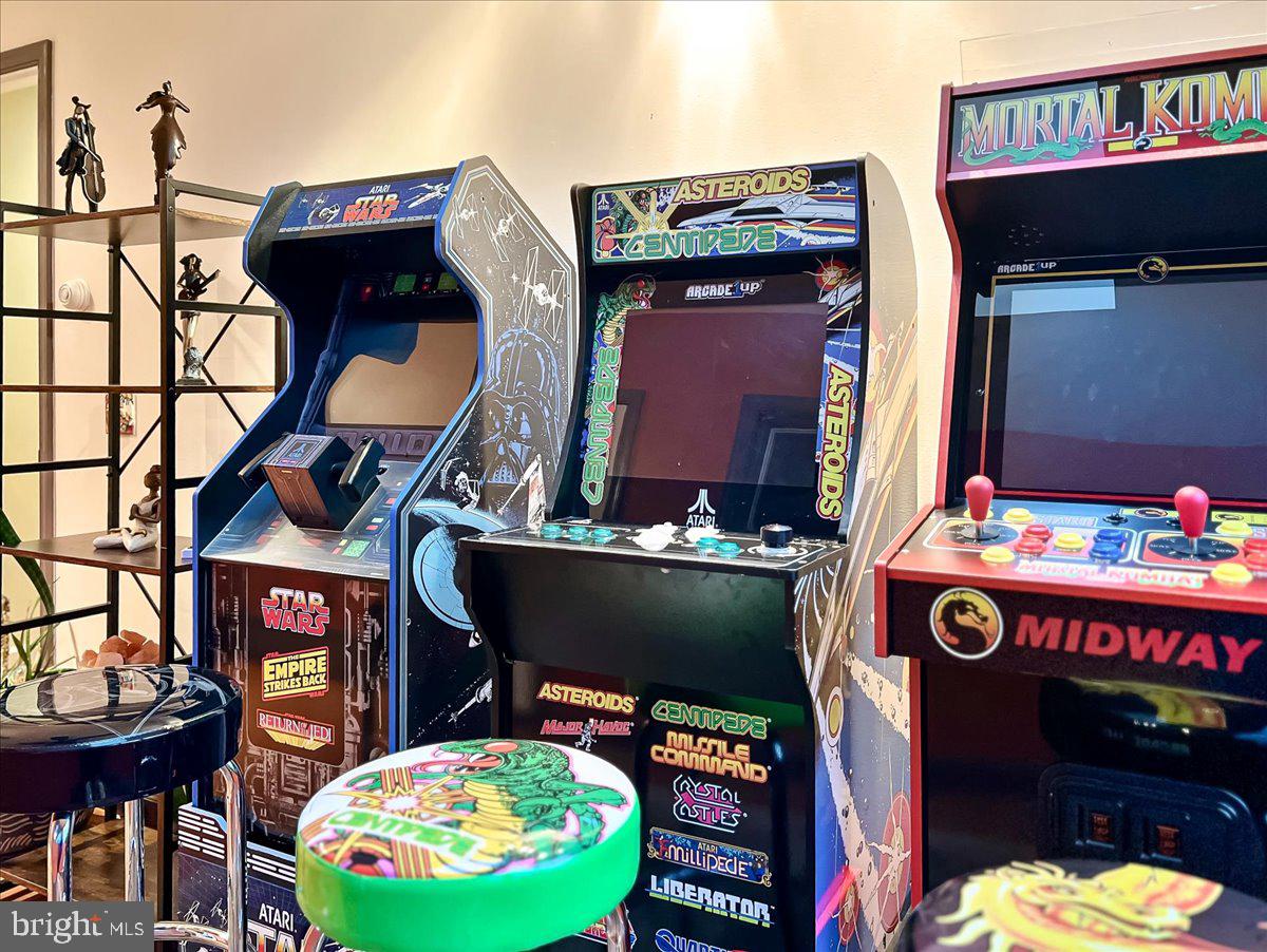 Z NOT IN A DEVELOP - Residential