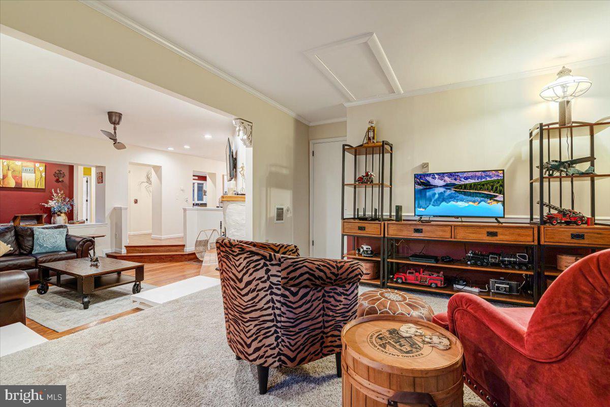 Z NOT IN A DEVELOP - Residential