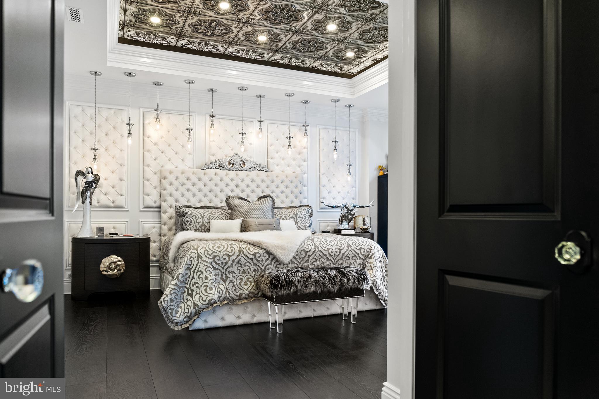 GRANDVIEW AT ANNAPOLIS TOWNE CENTRE - Residential