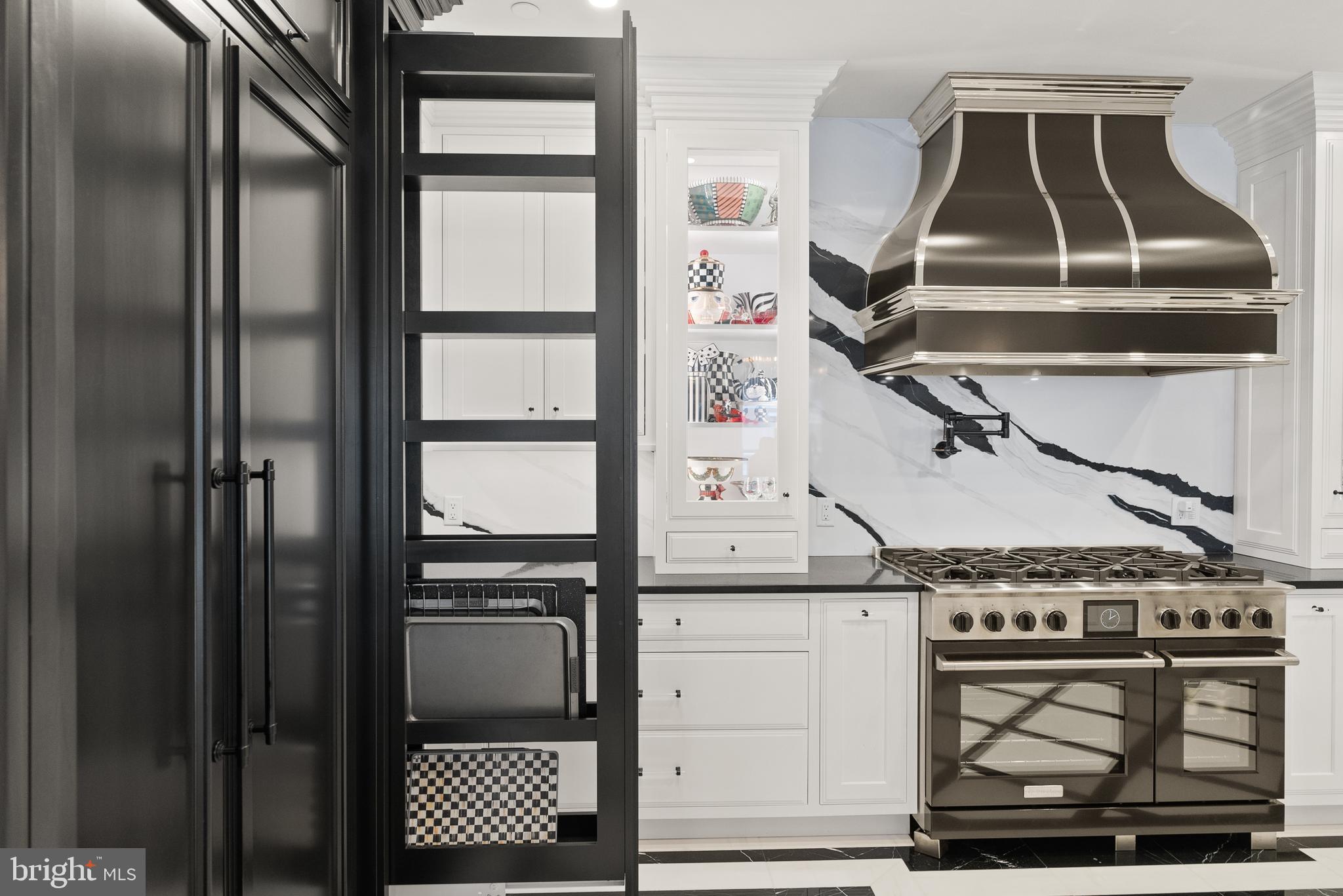 GRANDVIEW AT ANNAPOLIS TOWNE CENTRE - Residential