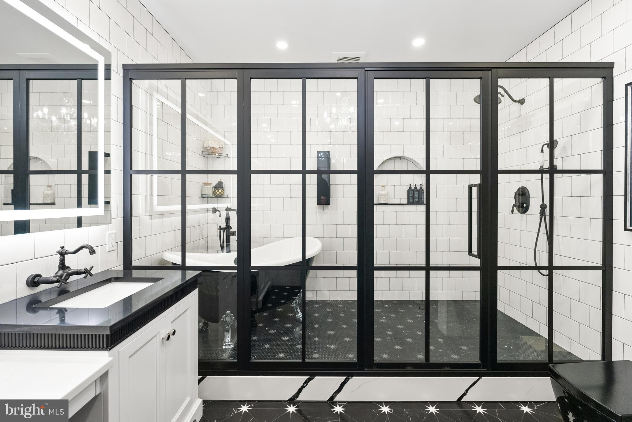 GRANDVIEW AT ANNAPOLIS TOWNE CENTRE - Residential