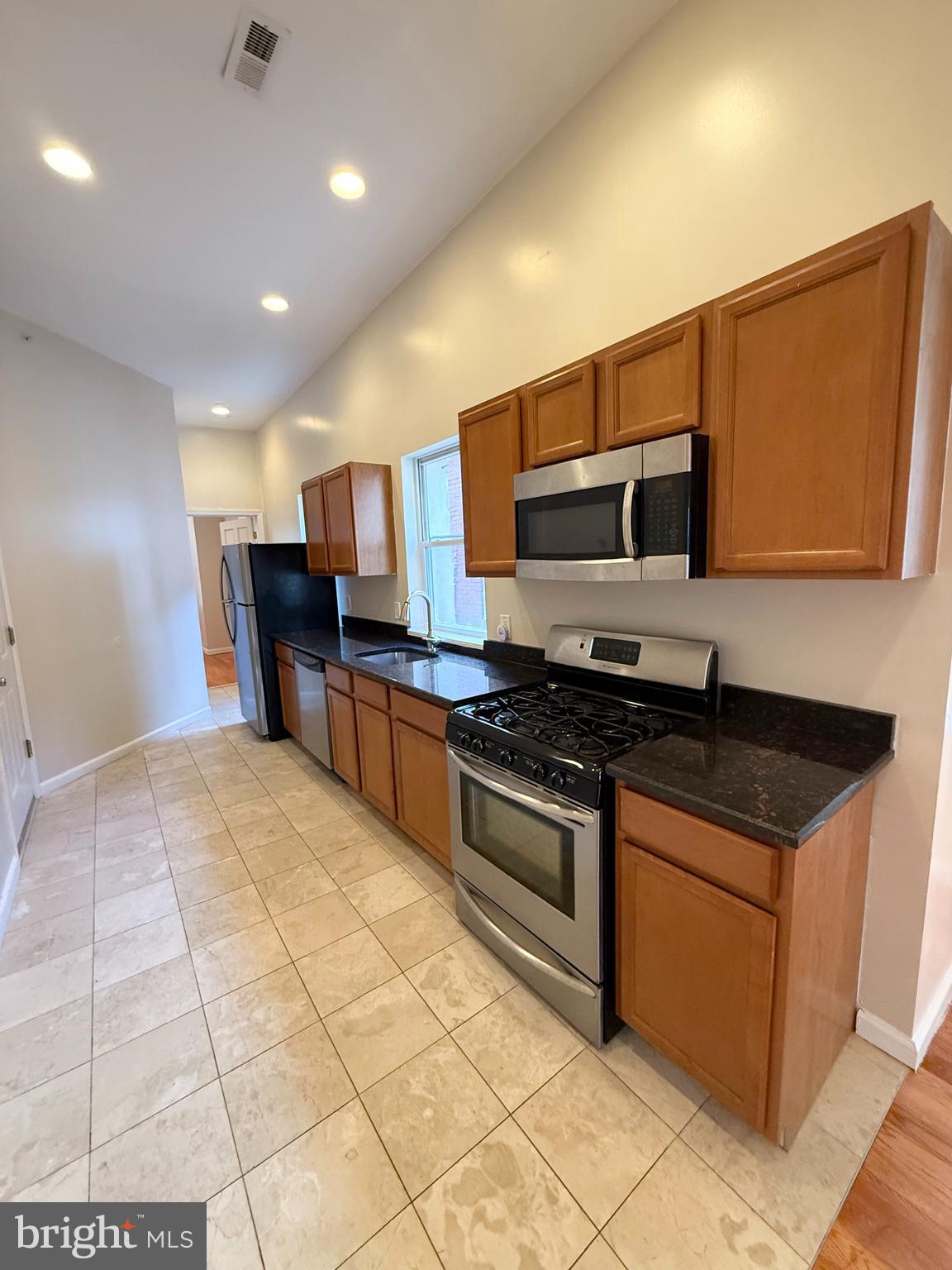 NORTH CENTRAL - Residential Lease