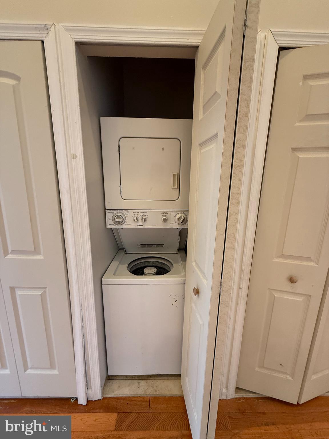 NORTH CENTRAL - Residential Lease