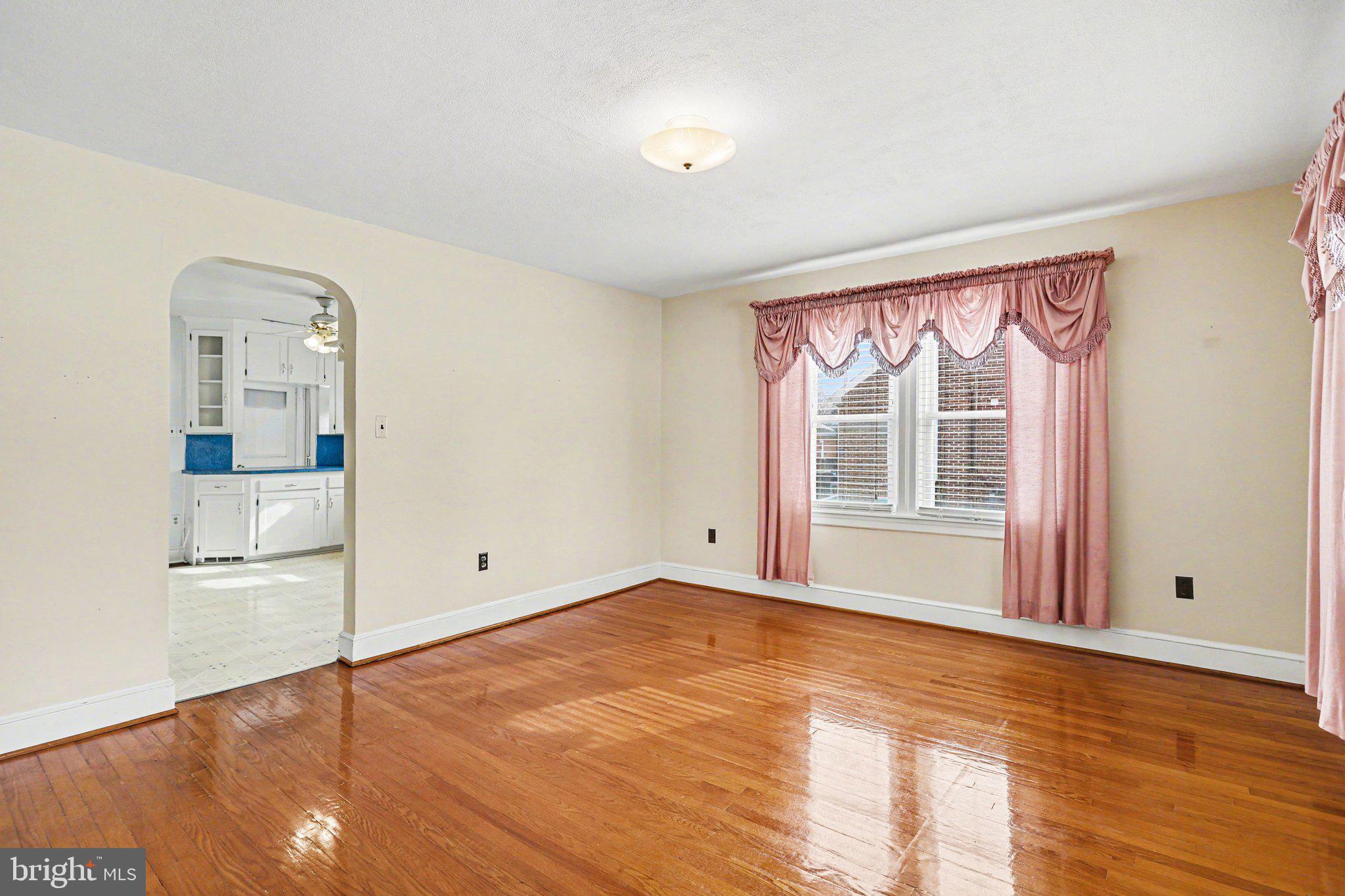 WINDSOR - Residential