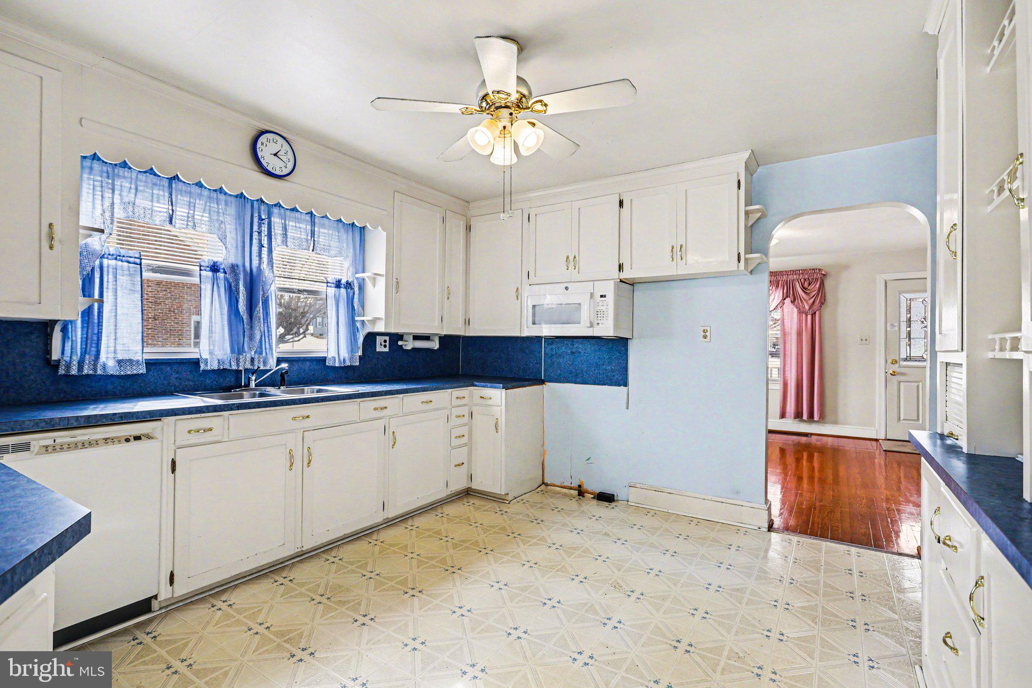 WINDSOR - Residential