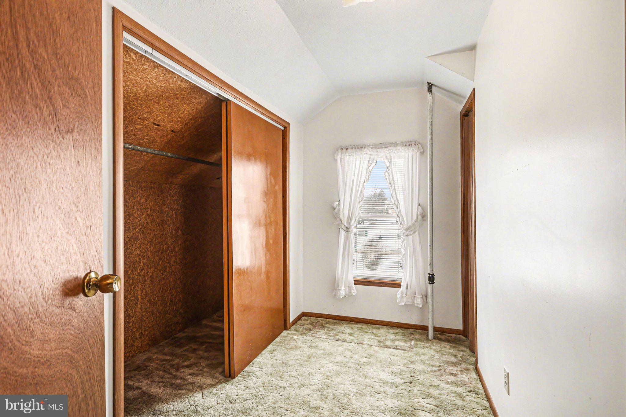 WINDSOR - Residential