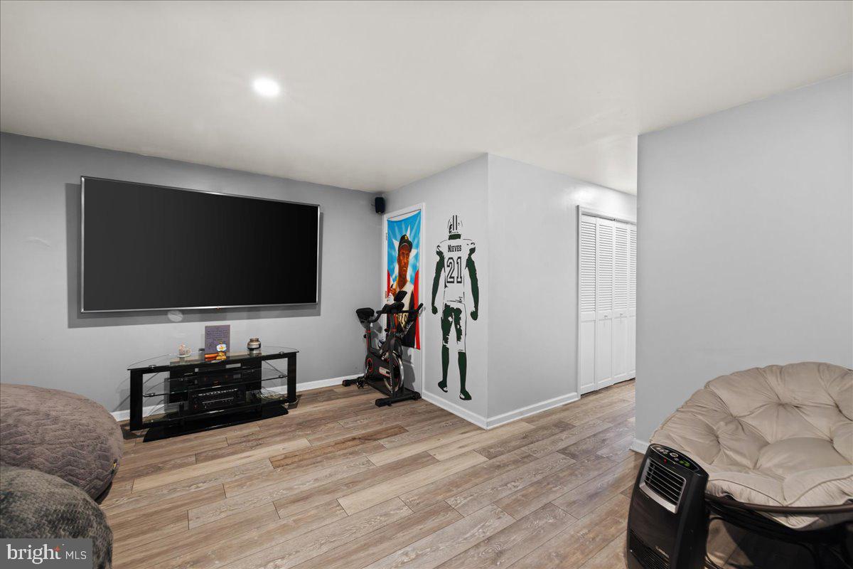 POTOMAC STATION - Residential