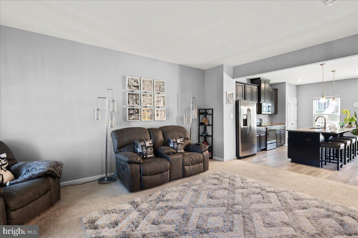 POTOMAC STATION - Residential