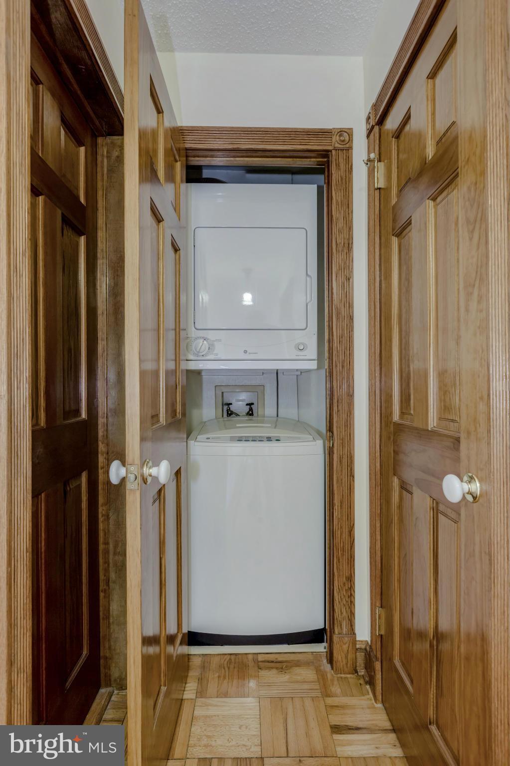 POTOWMACK CROSSING - Residential