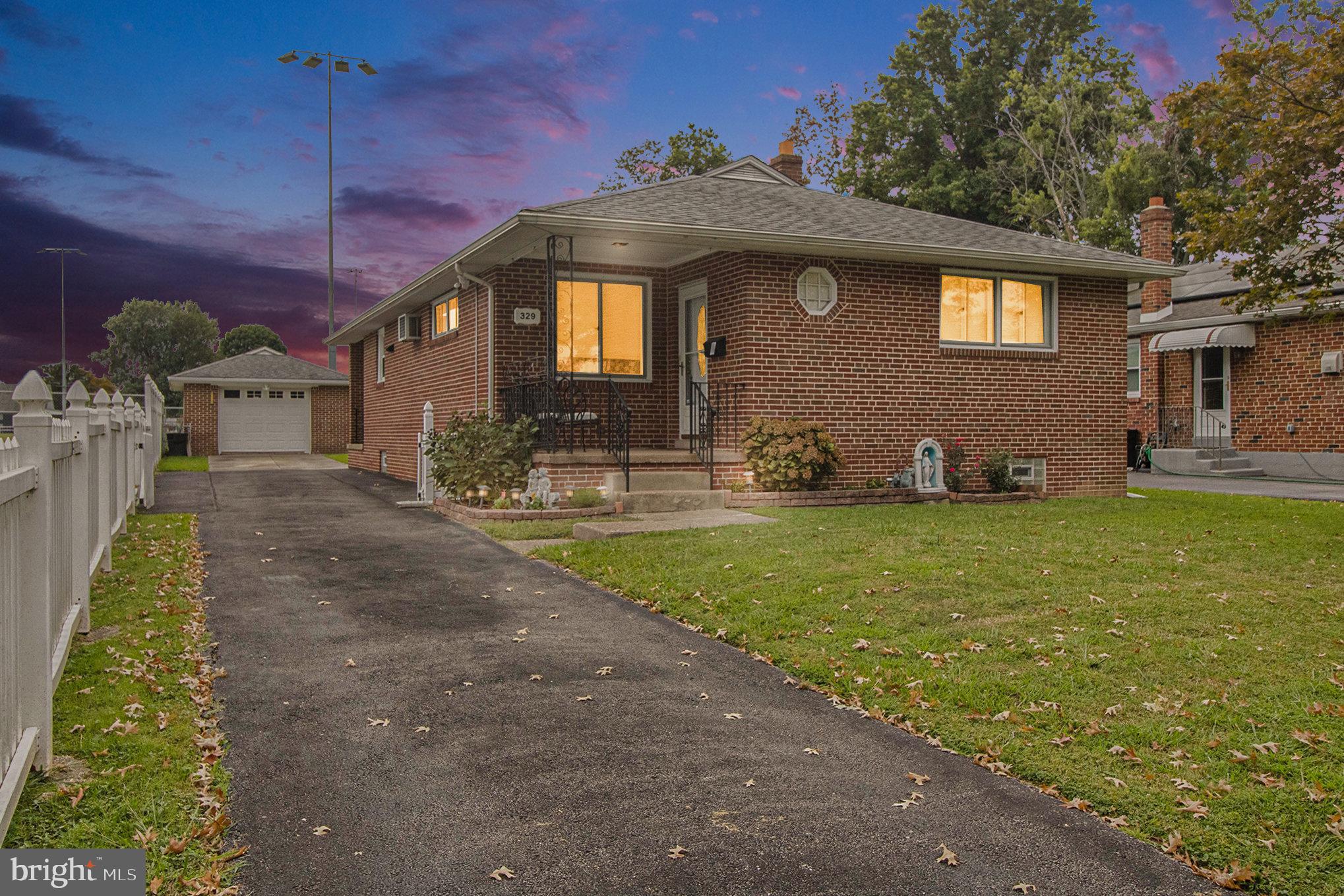 MILMONT PARK - Residential