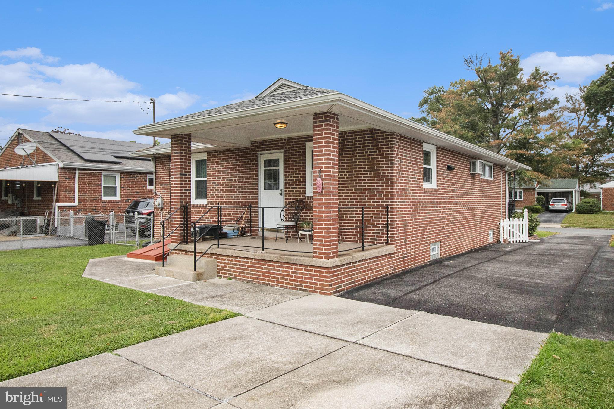 MILMONT PARK - Residential